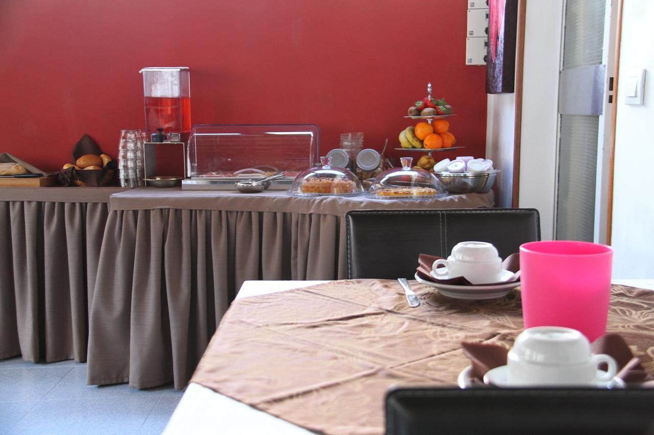 Albergo Al Pescatore Brenzone sul Garda Buitenkant foto