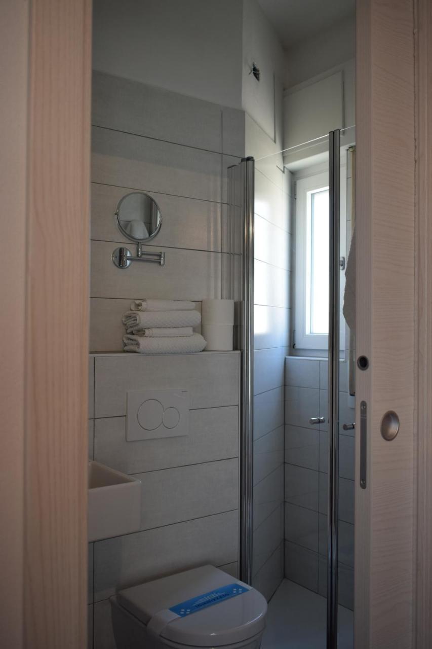 Albergo Al Pescatore Brenzone sul Garda Buitenkant foto