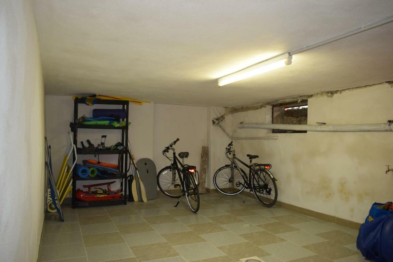 Albergo Al Pescatore Brenzone sul Garda Buitenkant foto